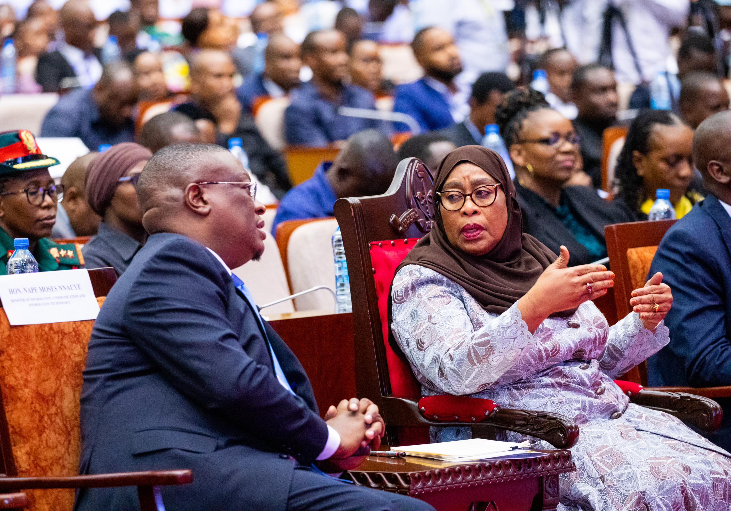 RAIS DKT SAMIA SULUHU HASSAN NA WAZIRI WA WHMTH