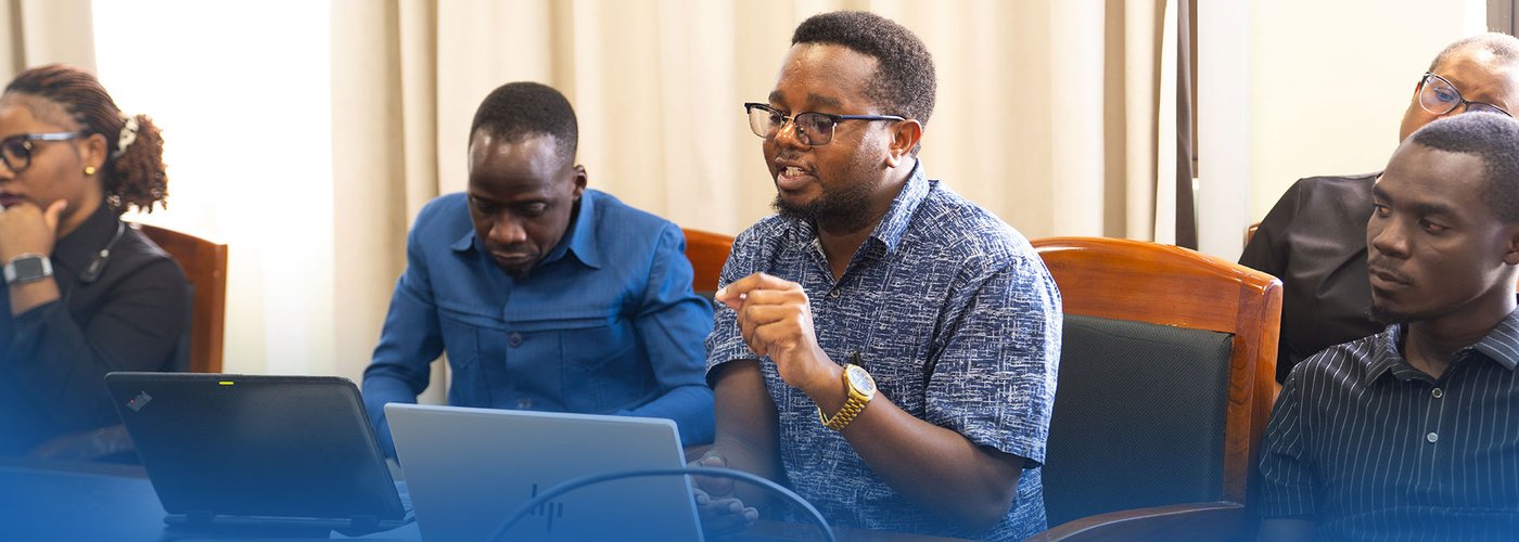 WATUMISHI PDPC WAPEWA ELIMU YA LISHE NA MAGONJWA YASIYOAMBUKIZA