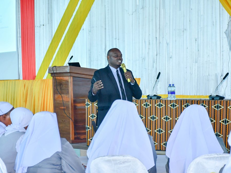 PDPC YATOA ELIMU KWA KANISA KATOLIKI